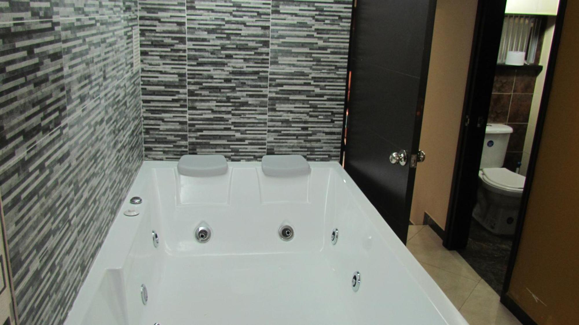 Apartamentos En El Poblado เมเดยิน ห้อง รูปภาพ