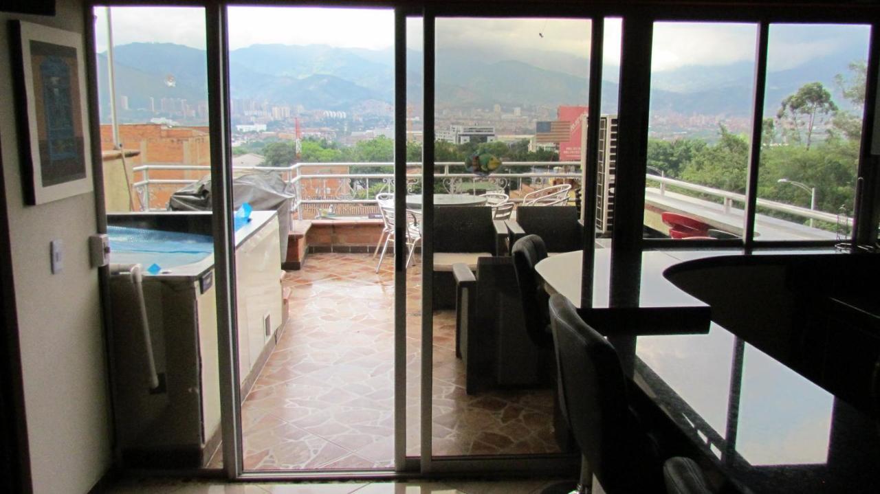 Apartamentos En El Poblado เมเดยิน ภายนอก รูปภาพ