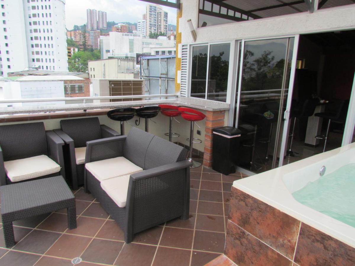 Apartamentos En El Poblado เมเดยิน ภายนอก รูปภาพ